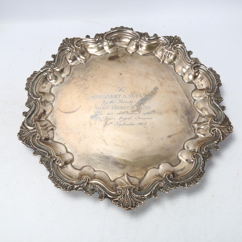 1798 - A late Victorian circular silver salver, Barker Brothers, Birmingham 1898, cast foliate piecrust bor... 