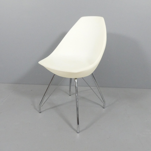 2030 - MIDJ - A contemporary Italian Ice chair, by Roberto Foschia with moulded seat on chromed base, havin... 