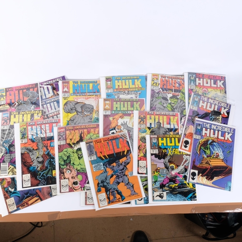 37 - A group of 32 Marvel comics, all comics associated with The Incredible Hulk, including 10 from the v... 