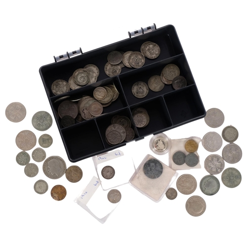 332 - A tray of pre-1946 silver coins