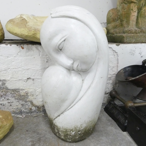 2674 - A composition Art Deco style garden sculpture, abstract study of a mother and child. 40x70cm.