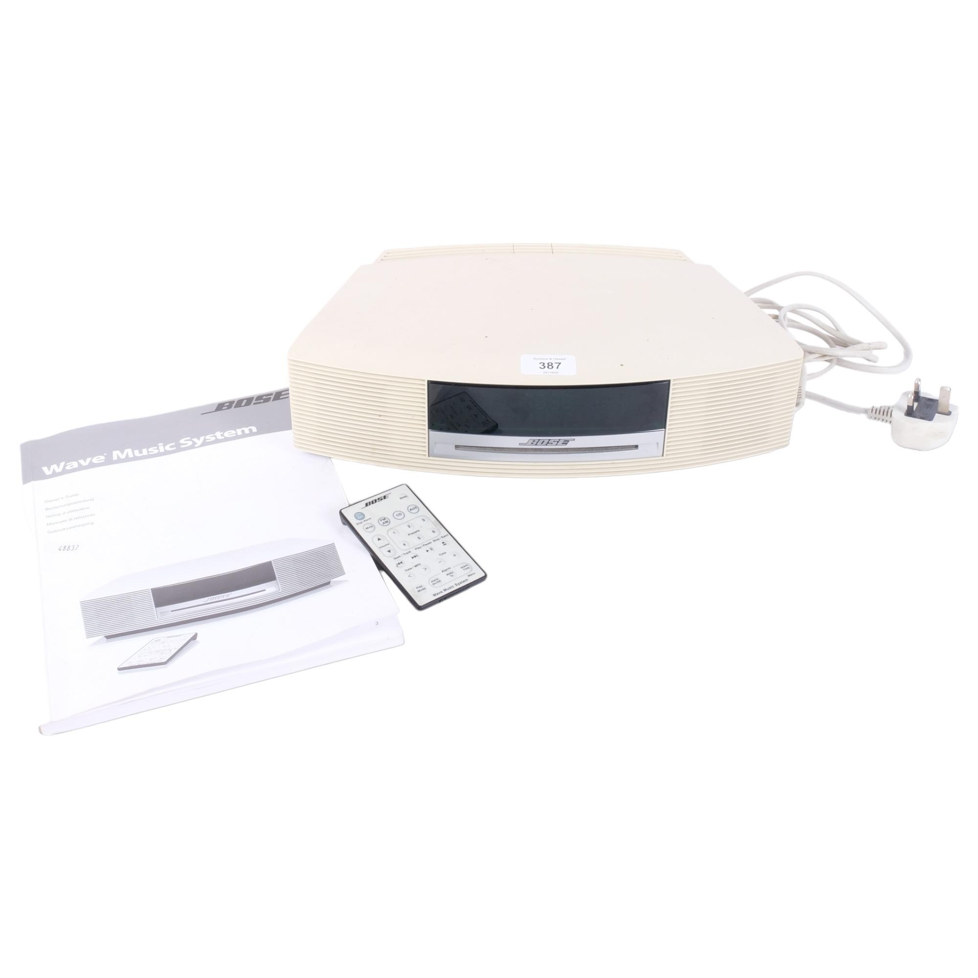 A Bose Wave music system, model AWRCC6, including FM/AM
