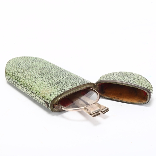 197 - A pair of 18th century white metal spectacles, impressed maker's marks JM, in original shagreen case... 