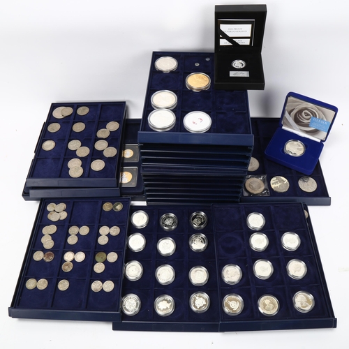 213 - A collection of 21 silver half ounce modern commemorative coins, Princess Diana one ounce proof memo... 