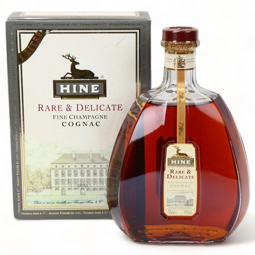 245D - A bottle of Hine Rare & Delicate Fine Champagne Cognac, in original box 100cl, 40%