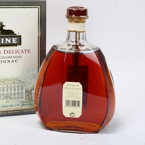 245D - A bottle of Hine Rare & Delicate Fine Champagne Cognac, in original box 100cl, 40%