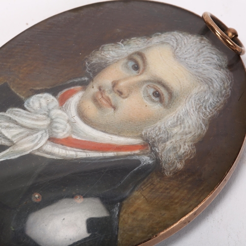 279 - Miniature watercolour portrait on ivory of a gentleman, late 18th/early 19th century, unsigned, in u... 