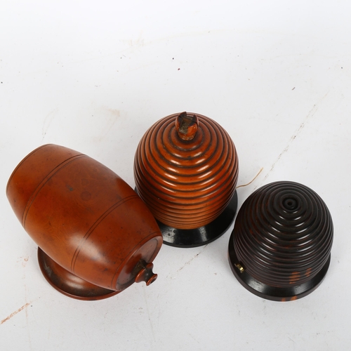 61 - 3 x 19th century treen string boxes, tallest height 9cm (3)