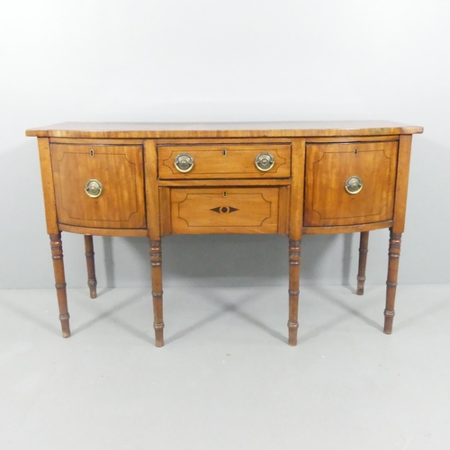 2101 - A Regency mahogany and ebony strung sideboard, with four drawers and raised on turned legs. 153x91x5... 