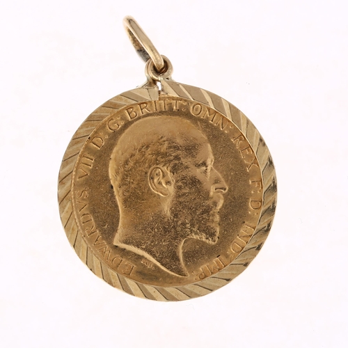 1155 - An Edward VII 1904 gold half sovereign coin, in 9ct pendant mount, diameter 20.7mm, 5g