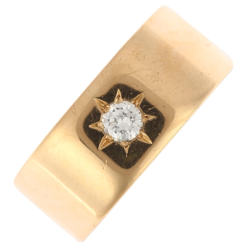 1168 - An early 20th century 18ct gold 0.15ct solitaire diamond gypsy ring, indistinct maker, London 1919, ... 