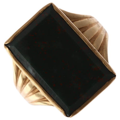 1188 - A mid-20th century 9ct gold bloodstone panel signet ring, maker FM, London 1969, unascribed rectangu... 