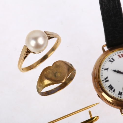 1372 - Various 9ct gold jewellery, including First World War Period Officer's style trench wristwatch, cult... 