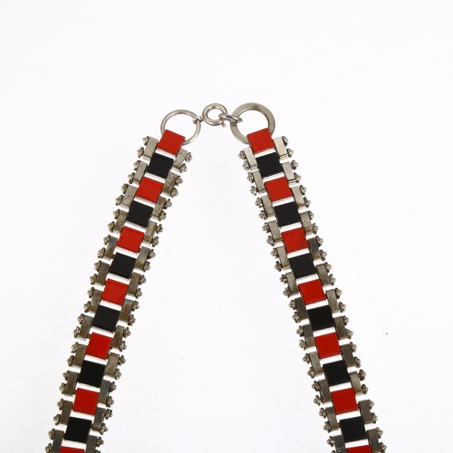 1404 - JAKOB BENGEL - an Art Deco red and black enamel Mauerwerk (brickwork) costume necklace, apparently u... 