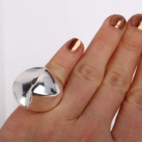 1417 - LAPPONIA - a heavy Finnish modernist sterling silver abstract ring, designed by Poul Havgaard, circa... 