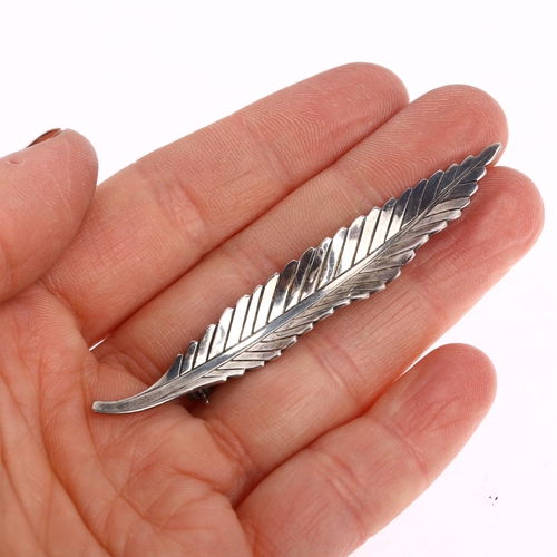 1441 - ANTON MICHELSEN - a Danish modernist sterling silver leaf brooch, circa 1960s, 69.2mm, 4.6g