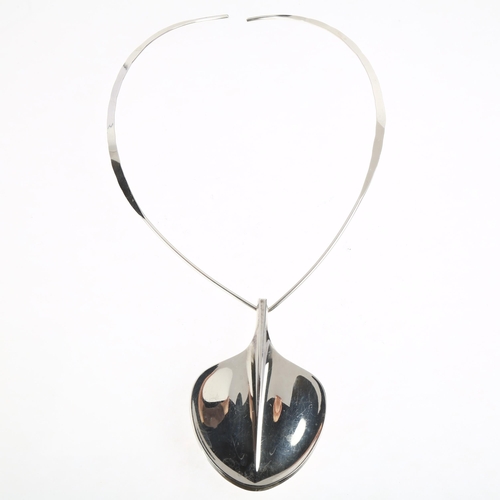 1443 - DAVID ANDERSEN - a large Norwegian modernist sterling silver leaf pendant necklace, on original ster... 