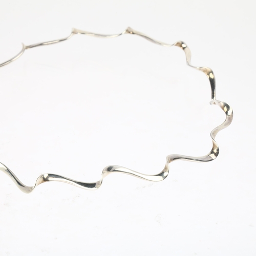 1496 - A Danish modernist sterling silver wave neck torque, approx 40cm, 18.2g, boxed