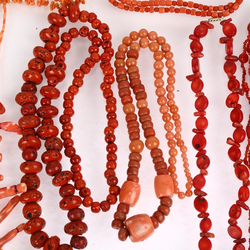 1558 - A quantity of coral necklaces