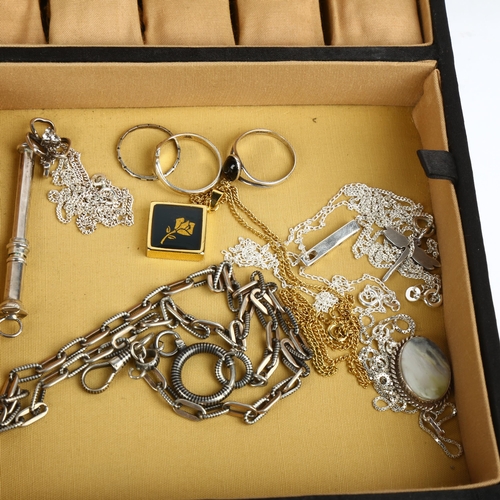 1559 - Various jewellery, including silver pendant necklace, fob watch, Albertina etc