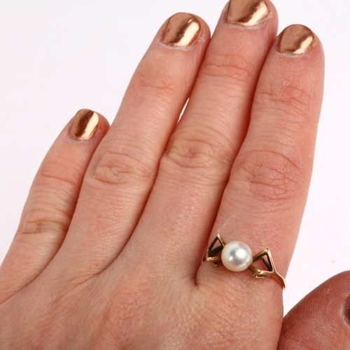 1571 - A late 20th century 9ct gold cultured pearl dress ring, pearl diameter 6.7mm, size P, 1.8g