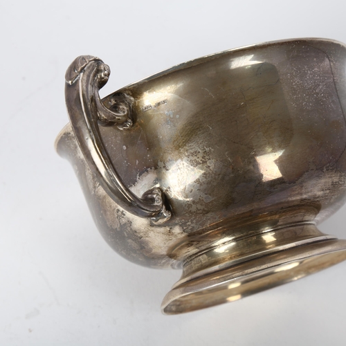 1640 - An early 20th century silver 2-handled trophy cup, maker G&Co, possibly Garrard, height 6.5cm, 9.5oz