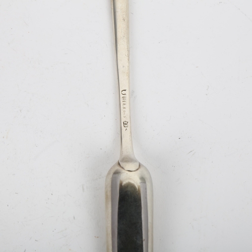 1664 - A George III silver double-ended marrow scoop, indistinct maker, London 1801, 23cm, 1.4oz