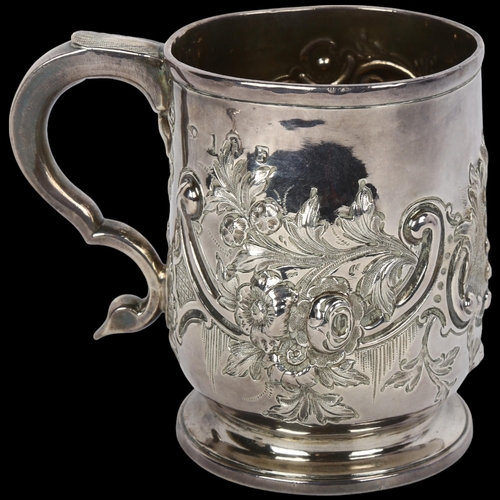 1702 - A George I silver pint mug, indistinct maker, London 1721, cylindrical form with folded foot, gilt i... 