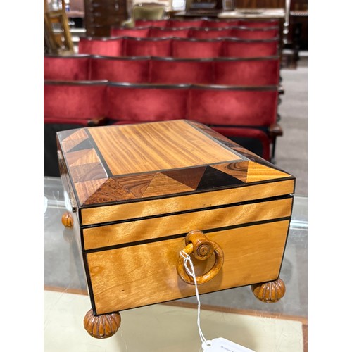 33 - 19th century Tunbridge Ware and satinwood rectangular box, the lid having specimen wood inlaid surro... 