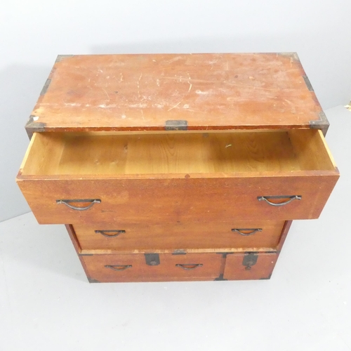 2208 - A Vintage Japanese kiri wood tansu chest. 85x93x41cm.