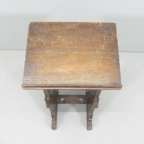 2213 - An antique gothic oak low lectern. 36x71x30cm.