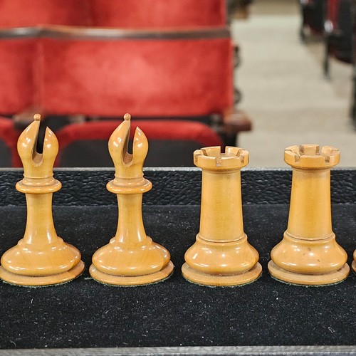 209 - Jaques Staunton pattern chess set, boxwood and ebonised, King stamped Jaques London, in original mah... 