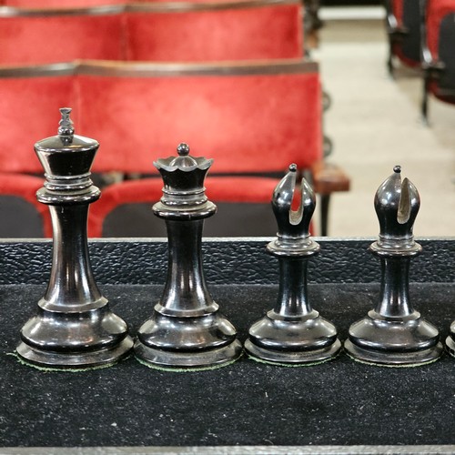 209 - Jaques Staunton pattern chess set, boxwood and ebonised, King stamped Jaques London, in original mah... 