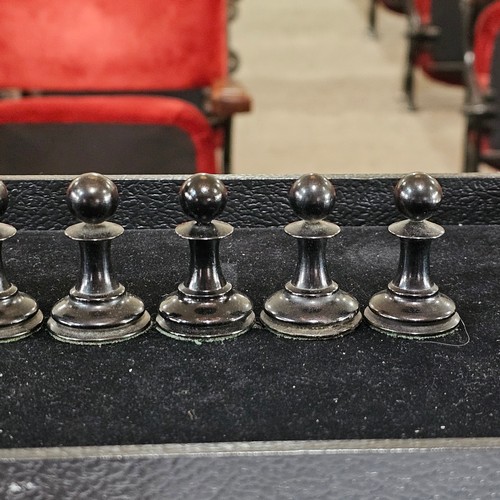 209 - Jaques Staunton pattern chess set, boxwood and ebonised, King stamped Jaques London, in original mah... 