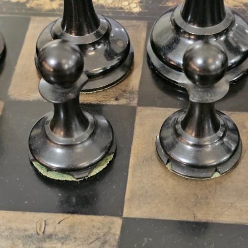 210 - Jaques of London Staunton pattern chess set, boxwood and ebonised, King height 8cm, King stamped Jaq... 