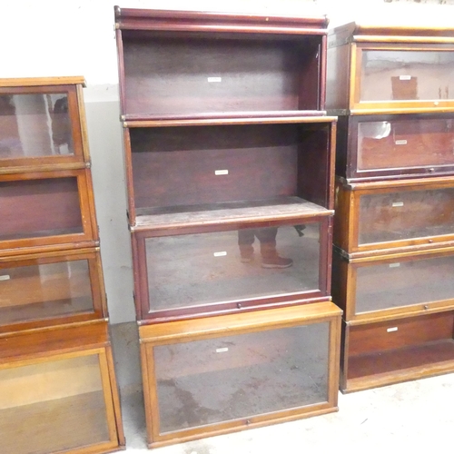 2518 - A Globe Wernicke mahogany sectional stacking bookcase, with four shelves and maker's labels. Overall... 