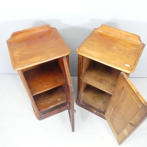 2532 - Two similar Victorian mahogany pot cupboards. 40x81x32cm.