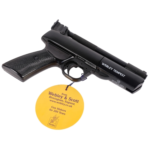 233 - Webley & Scott Ltd - A Webley Tempest .22 overlever air pistol, boxed with papers.