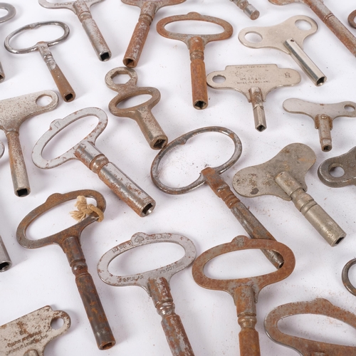 241 - A large quantity of steel clock keys.