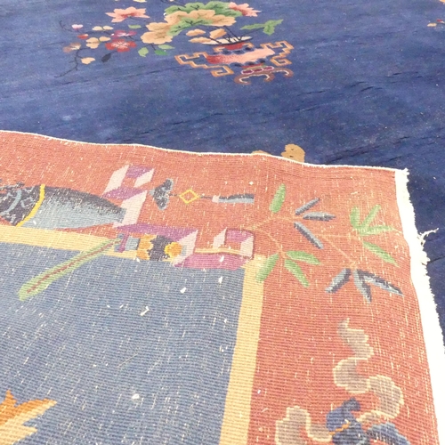 2284 - A Chinese Mandarin carpet. 300x237cm.