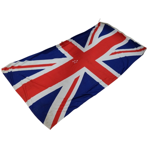 423 - A Black & Edgington printed cotton Union Jack, 260cm x 130cm approx