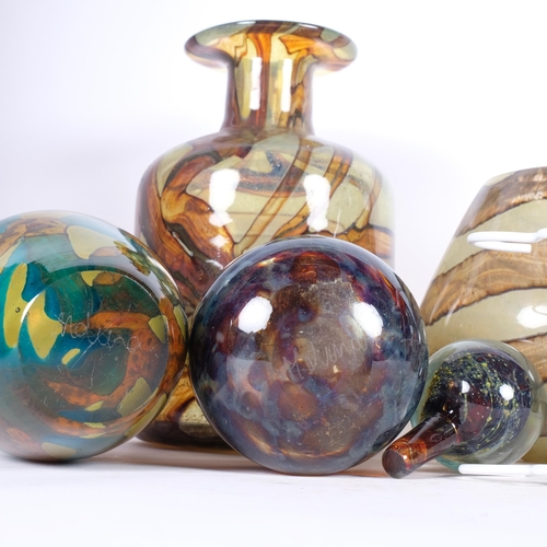 305 - A group of Mdina Art glass, including 2 decanters and stoppers, and a carafe, H23cm