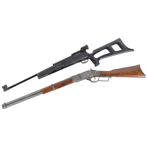 559 - Am American .177 calibre air rifle, and an Italian replica Winchester rifle