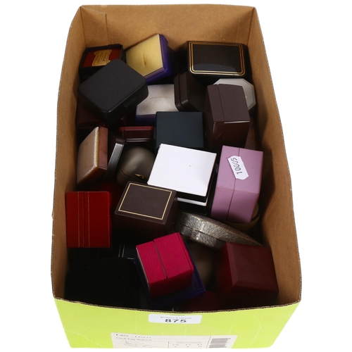 875 - A box of various ring boxes