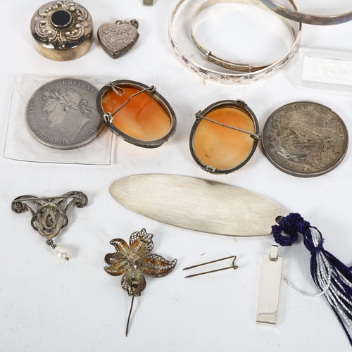 905 - Various jewellery and silver, including USA 5g fine silver ingot, sterling millennium bookmark, case... 