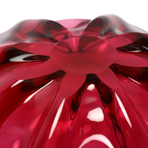 150 - A mid 20th century studio glass bowl, cranberry glass in flower form with polished pontil, diameter ... 