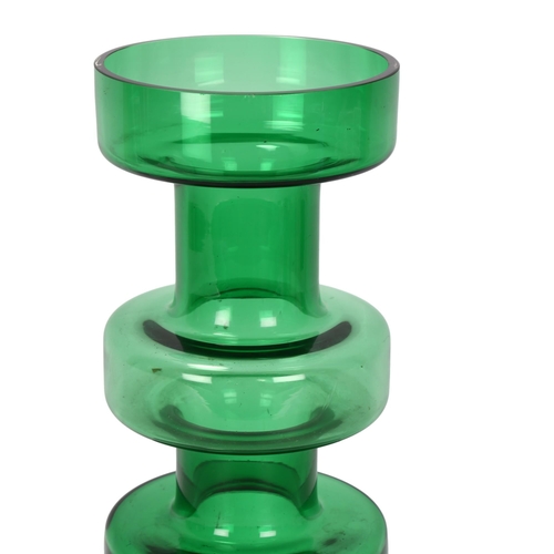 89 - TAMARA ALADIN (1932-2019) for Riihimaki, Finland, a large green cased glass vase, height 27.5cm