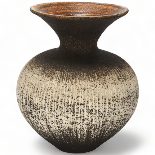 96 - WAISTEL COOPER (1921-2003), British, a stoneware vase with sgraffito decoration and matt glaze, sign... 