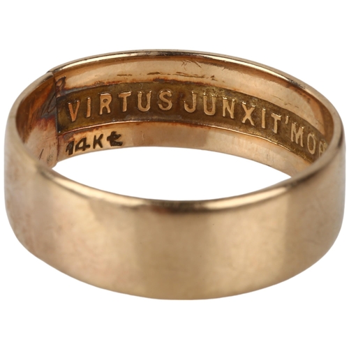 1148 - An early 20th century 14ct rose gold wedding band ring, with engraved dedication 