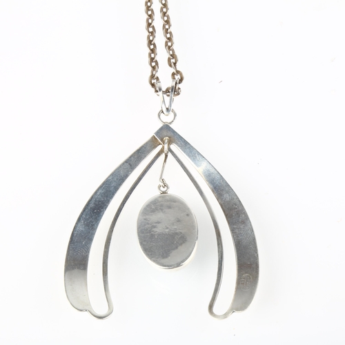 1368 - A large Israeli sterling silver Eilat stone abstract pendant necklace, pendant 80mm, chain 68cm, 34.... 